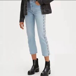 NWT 501 LEVIS STRIPE CROP JEANS 29